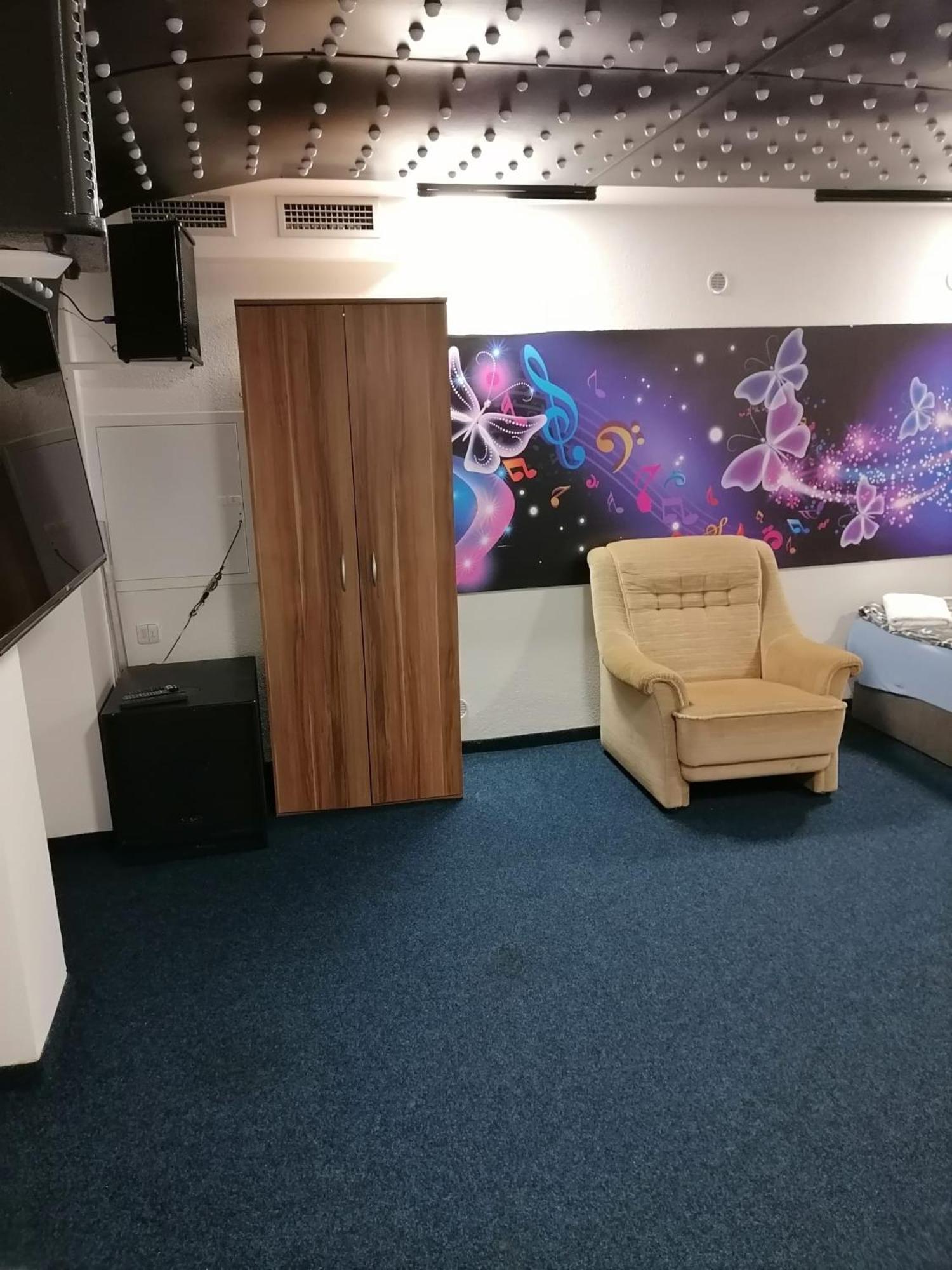 Apartment Карлові Вари Екстер'єр фото